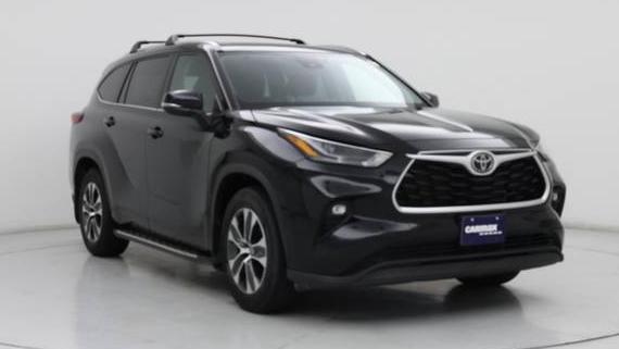 TOYOTA HIGHLANDER 2022 5TDGZRAH9NS549987 image