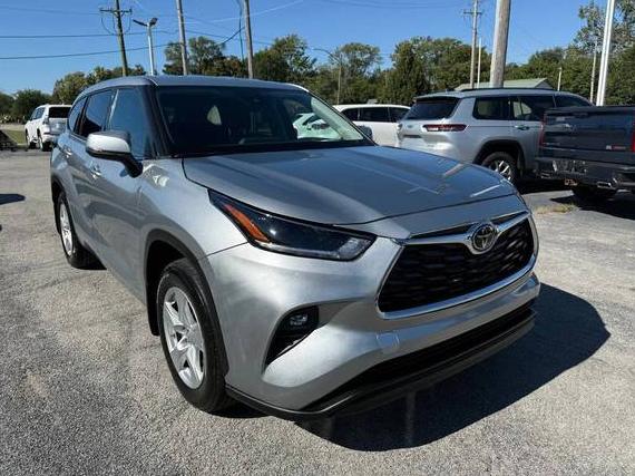 TOYOTA HIGHLANDER 2022 5TDBZRBH2NS586873 image TOYOTA HIGHLANDER 2022 5TDBZRBH2NS586873 image