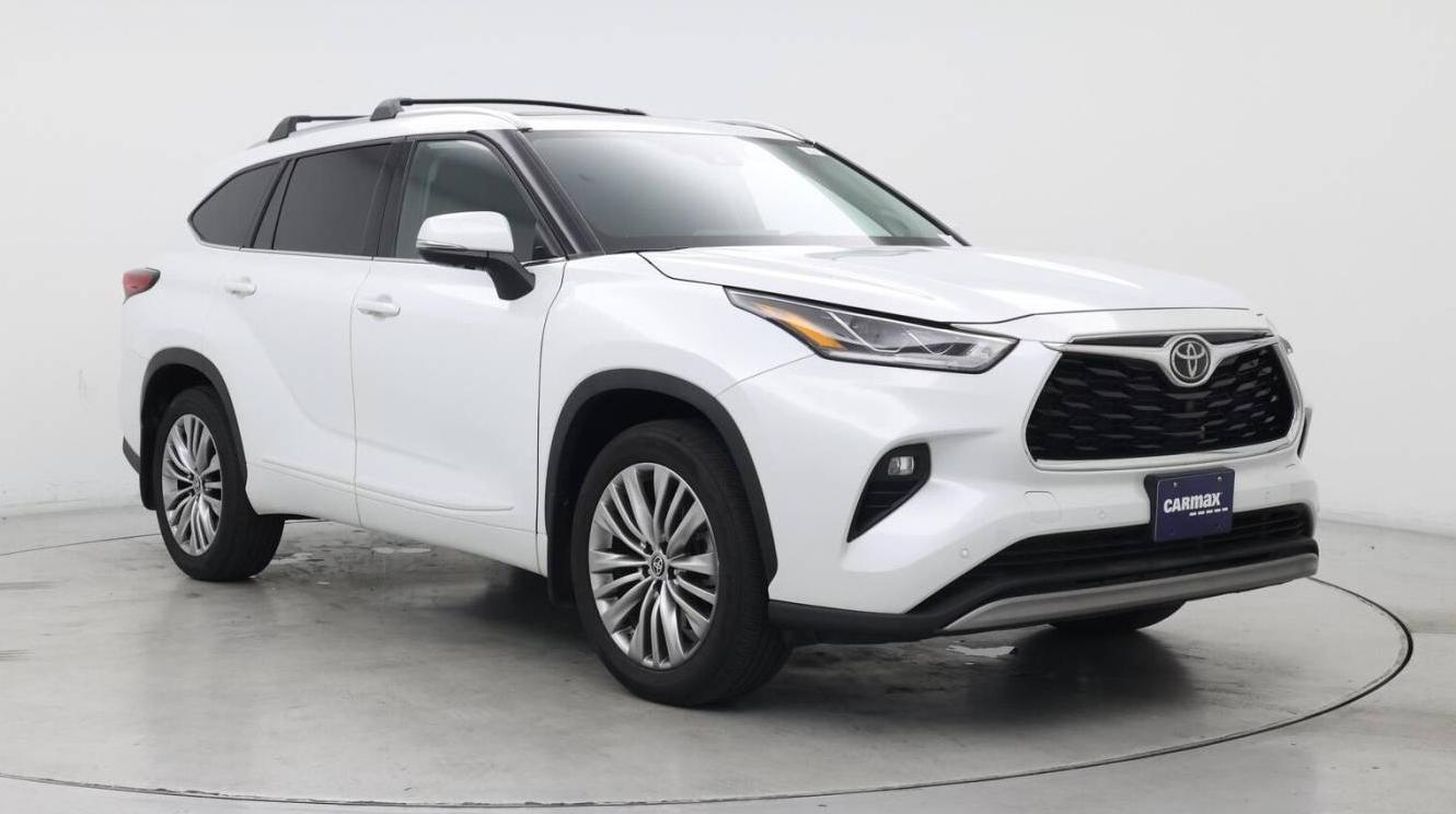 TOYOTA HIGHLANDER 2022 5TDFZRAH8NS111991 image