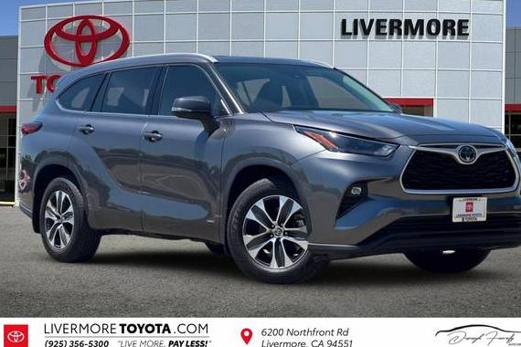TOYOTA HIGHLANDER 2022 5TDGBRCH7NS555482 image