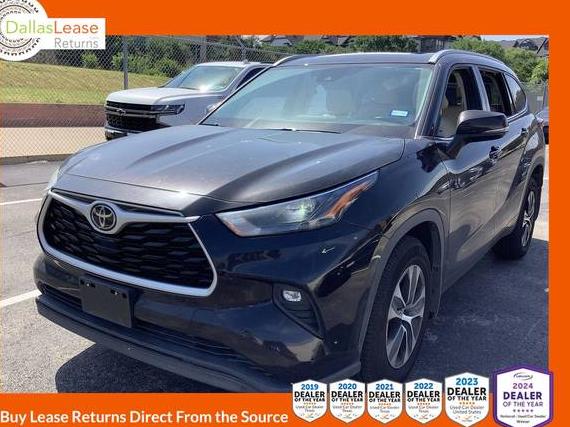 TOYOTA HIGHLANDER 2022 5TDGZRBH7NS231123 image