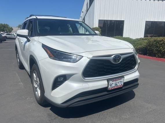 TOYOTA HIGHLANDER 2022 5TDZZRAH9NS128232 image