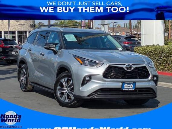 TOYOTA HIGHLANDER 2022 5TDHZRAH7NS557428 image TOYOTA HIGHLANDER 2022 5TDHZRAH7NS557428 image