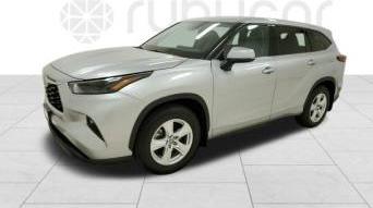 TOYOTA HIGHLANDER 2022 5TDBZRBH1NS570339 image