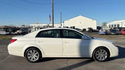 TOYOTA AVALON 2007 4T1BK36B17U236488 image