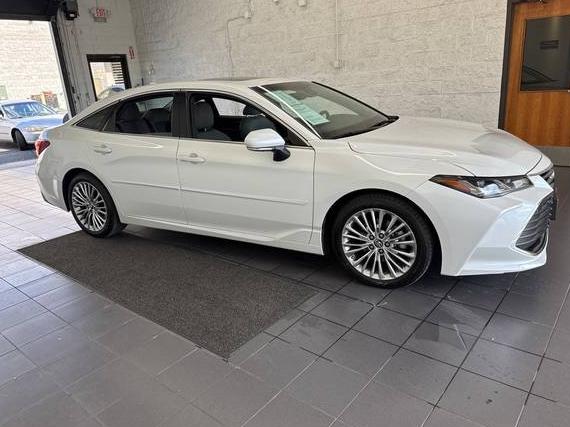TOYOTA AVALON 2019 4T1BZ1FB5KU013069 image