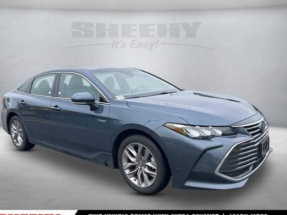 TOYOTA AVALON 2019 4T1B21FB6KU002733 image