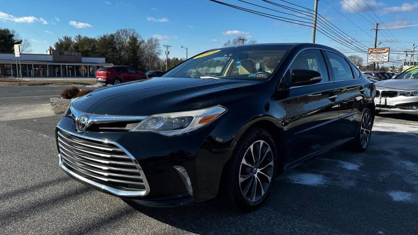 TOYOTA AVALON 2018 4T1BK1EB1JU273084 image