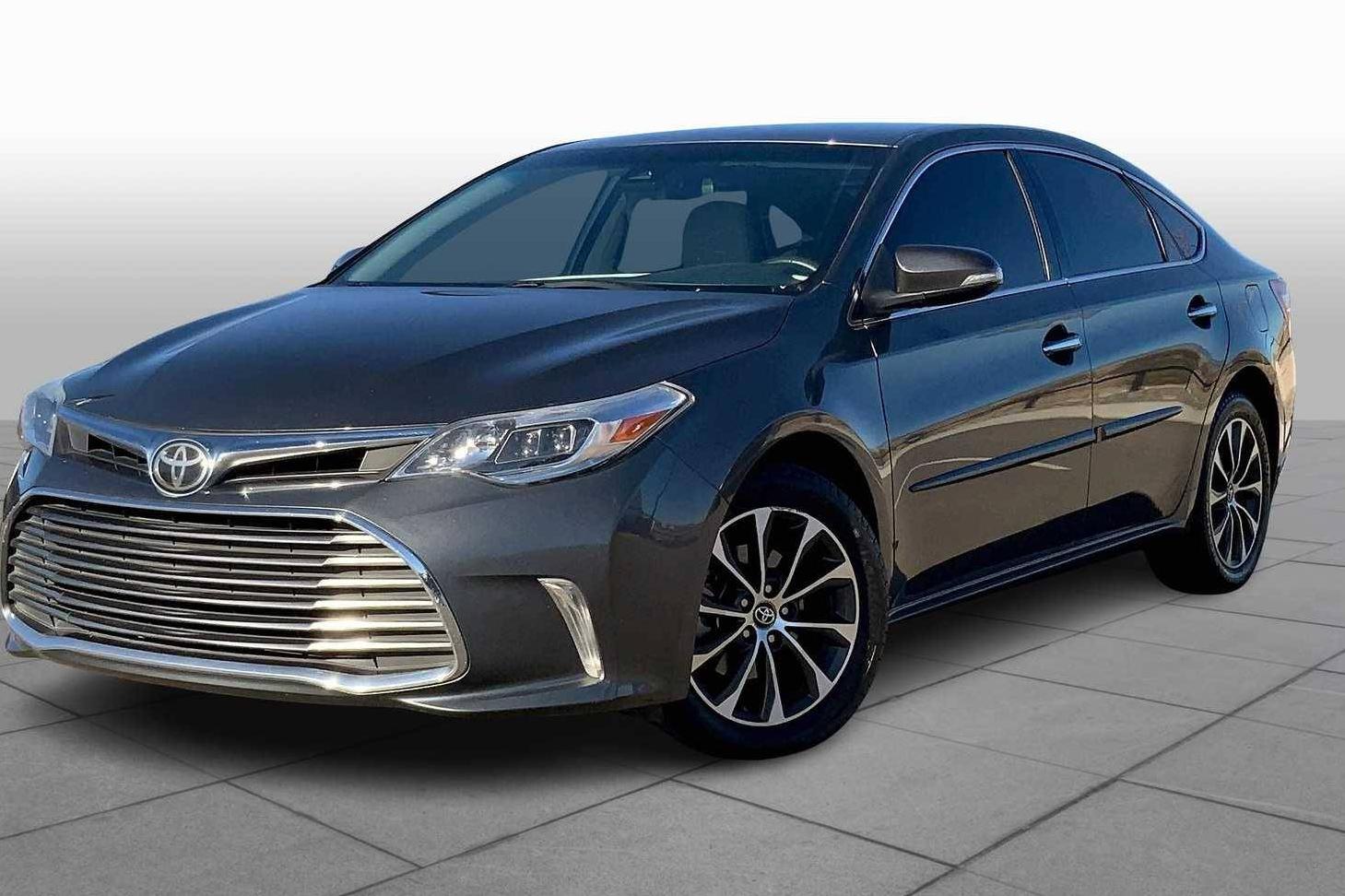 TOYOTA AVALON 2017 4T1BK1EB1HU263360 image