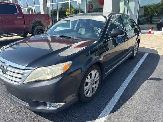 TOYOTA AVALON 2011 4T1BK3DBXBU372873 image