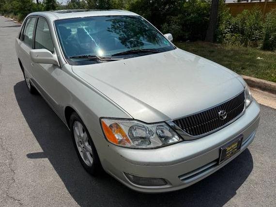 TOYOTA AVALON 2001 4T1BF28B51U120732 image