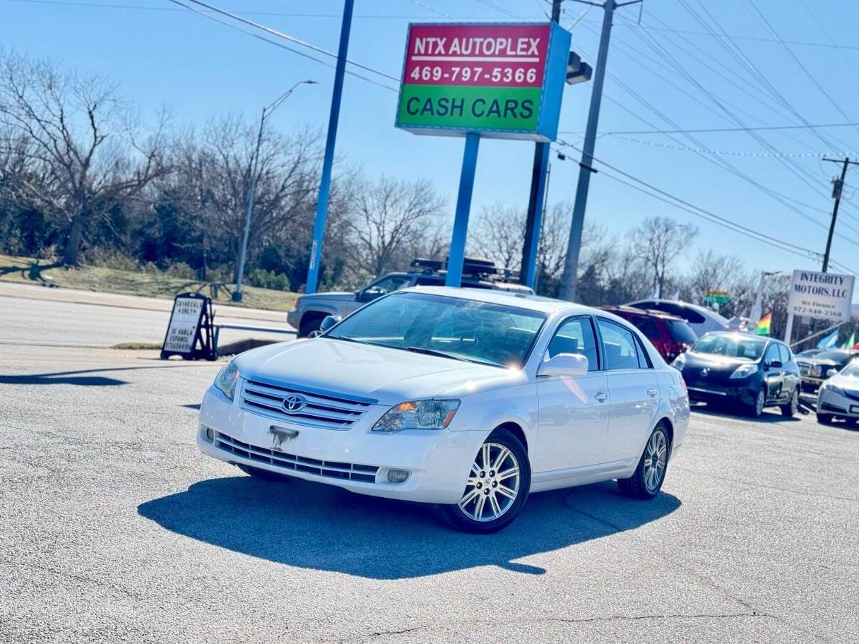 TOYOTA AVALON 2005 4T1BK36B65U021525 image