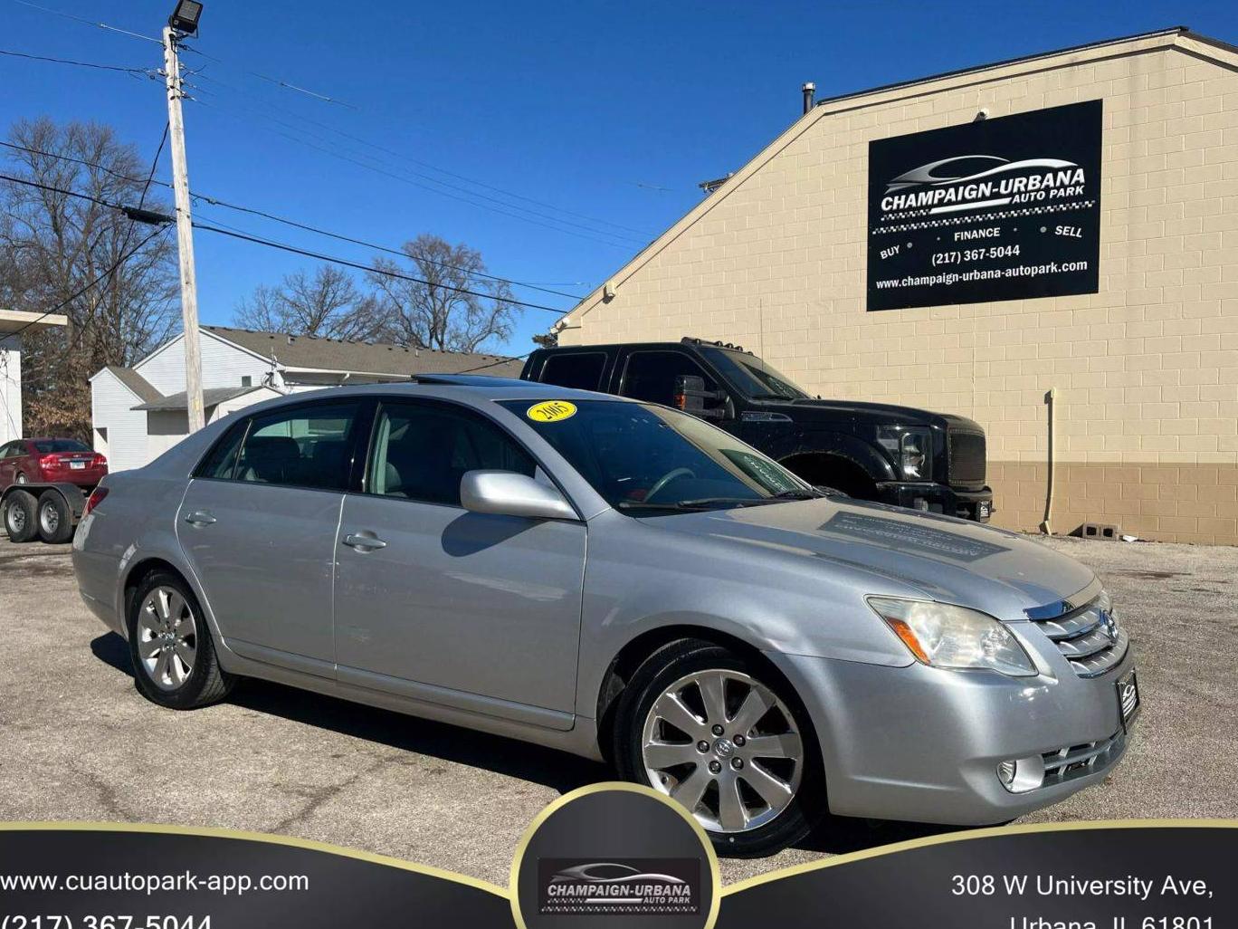 TOYOTA AVALON 2005 4T1BK36B35U027010 image