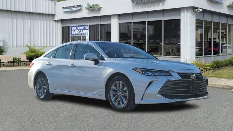 TOYOTA AVALON 2022 4T1JZ1FB7NU083897 image