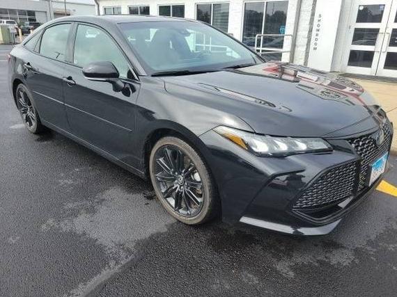 TOYOTA AVALON 2022 4T1EA1AB0NU014839 image