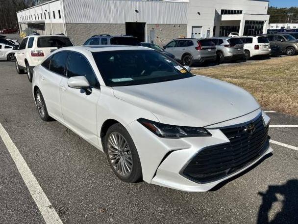 TOYOTA AVALON 2022 4T1DZ1FB8NU077488 image