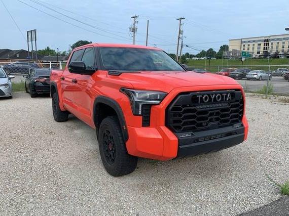 TOYOTA TUNDRA 2023 5TFPC5DBXPX028758 image