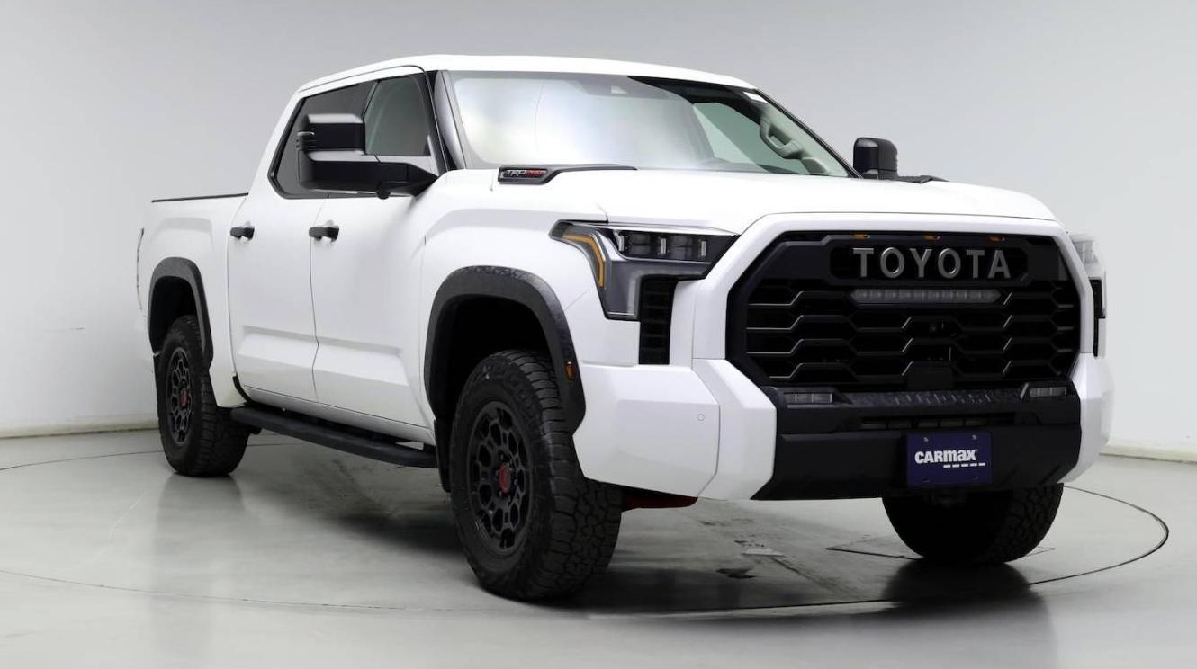 TOYOTA TUNDRA 2023 5TFPC5DB0PX029630 image