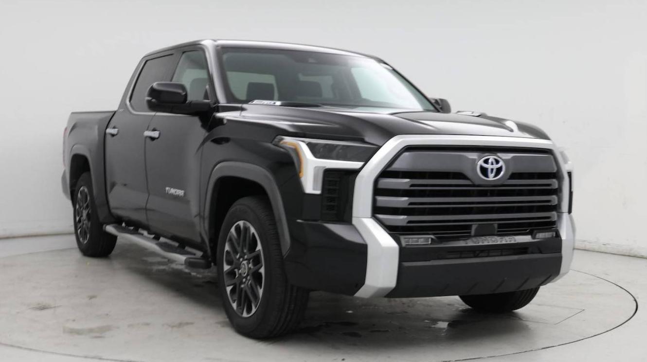 TOYOTA TUNDRA 2023 5TFJC5AB4PX001629 image