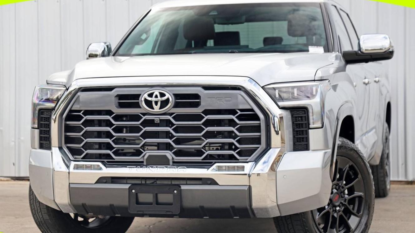 TOYOTA TUNDRA 2023 5TFMA5DB8PX064540 image