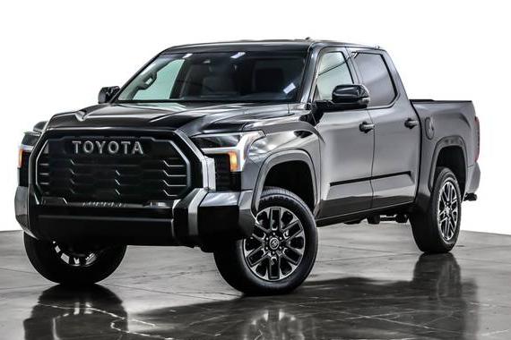 TOYOTA TUNDRA 2023 5TFJA5DB3PX072676 image
