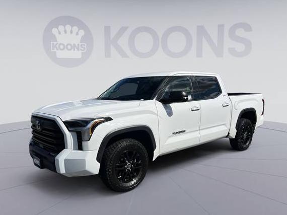 TOYOTA TUNDRA 2023 5TFLA5DB2PX056932 image