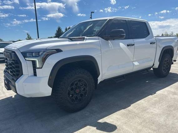 TOYOTA TUNDRA 2023 5TFPC5DB3PX024499 image