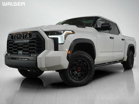 TOYOTA TUNDRA 2023 5TFPC5DB3PX034420 image