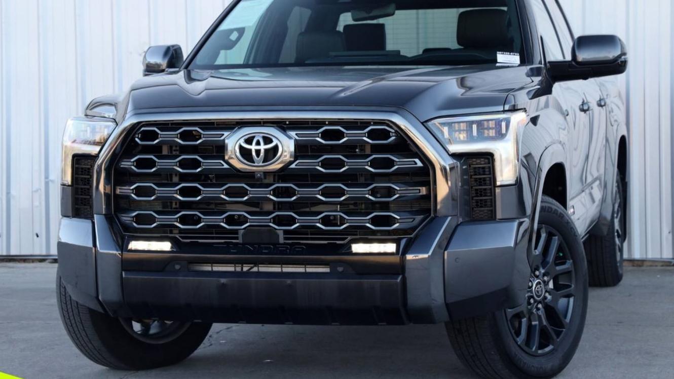 TOYOTA TUNDRA 2023 5TFNA5DB0PX087329 image