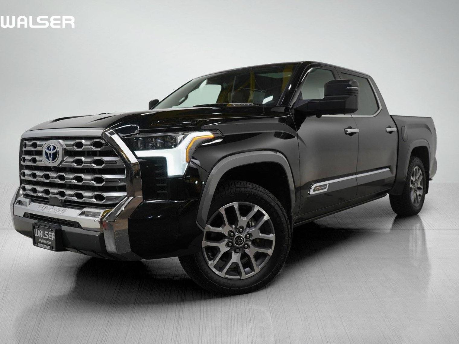TOYOTA TUNDRA 2023 5TFMC5DB0PX021949 image