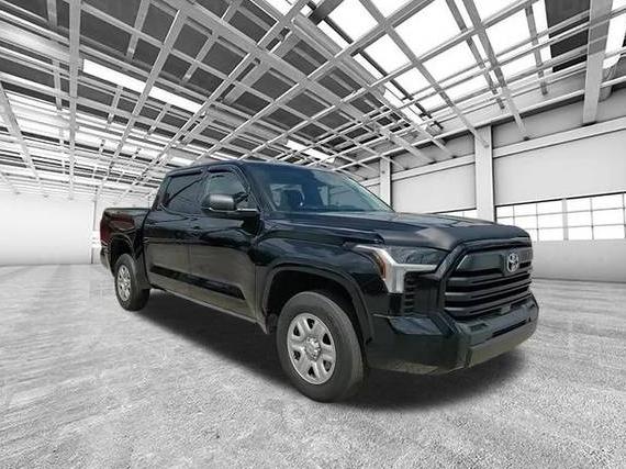 TOYOTA TUNDRA 2023 5TFKB5DB3PX112918 image