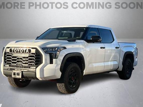 TOYOTA TUNDRA 2023 5TFPC5DB4PX040131 image