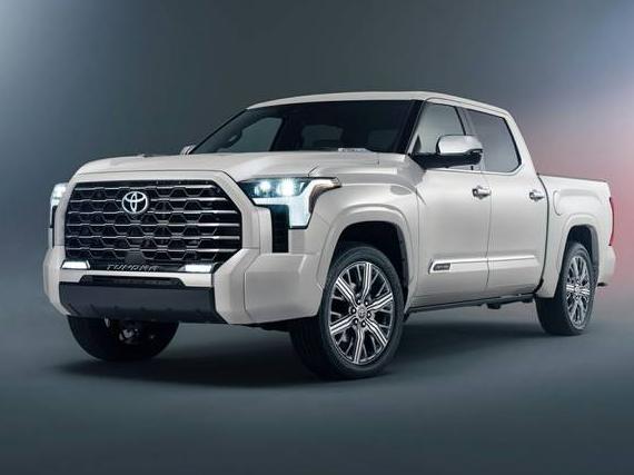TOYOTA TUNDRA 2023 5TFPC5DB2PX033047 image