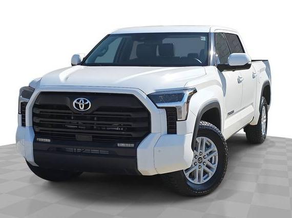 TOYOTA TUNDRA 2023 5TFLA5DB7PX128787 image