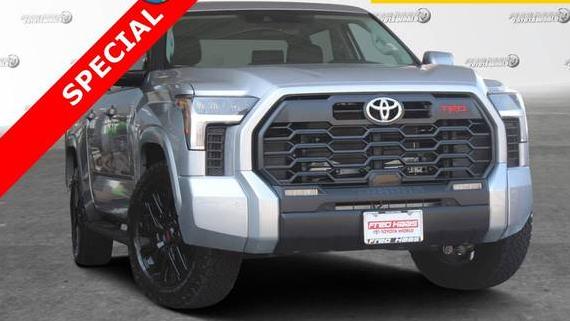 TOYOTA TUNDRA 2023 5TFLA5DB1PX092787 image