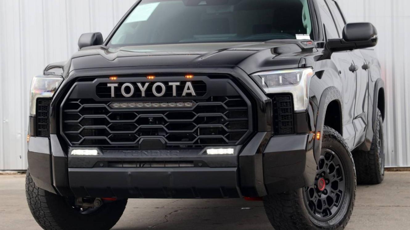 TOYOTA TUNDRA 2023 5TFPC5DB4PX024852 image