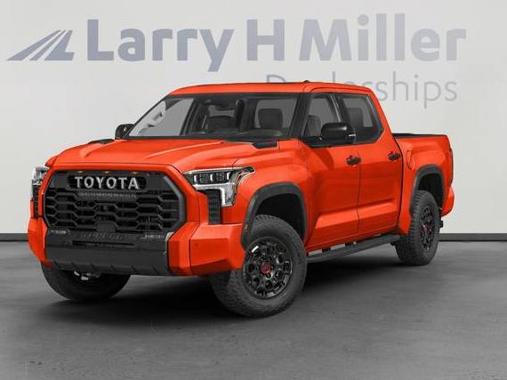 TOYOTA TUNDRA 2023 5TFPC5DB8PX023087 image