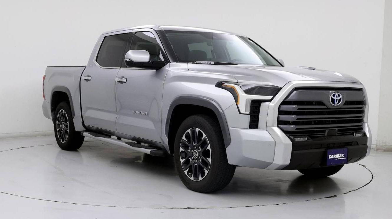 TOYOTA TUNDRA 2023 5TFJC5ABXPX001795 image