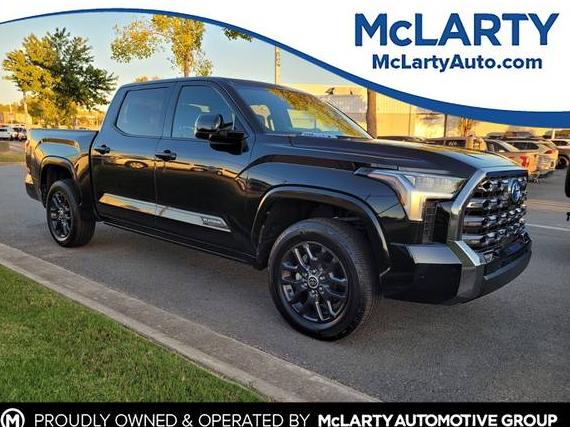 TOYOTA TUNDRA 2023 5TFNC5DB9PX025065 image