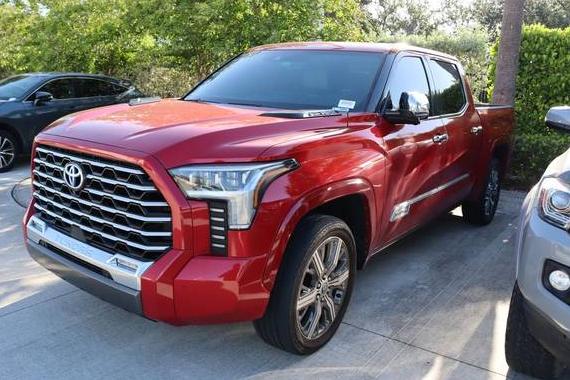 TOYOTA TUNDRA 2023 5TFVC5DBXPX029982 image