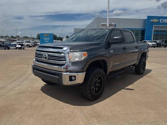 TOYOTA TUNDRA 2016 5TFDW5F17GX577042 image