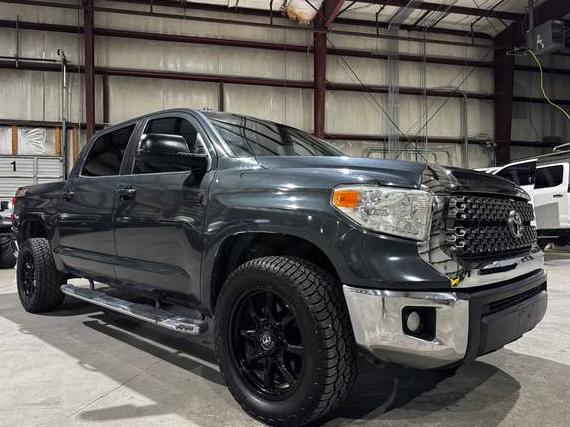 TOYOTA TUNDRA 2016 5TFDW5F16GX497375 image