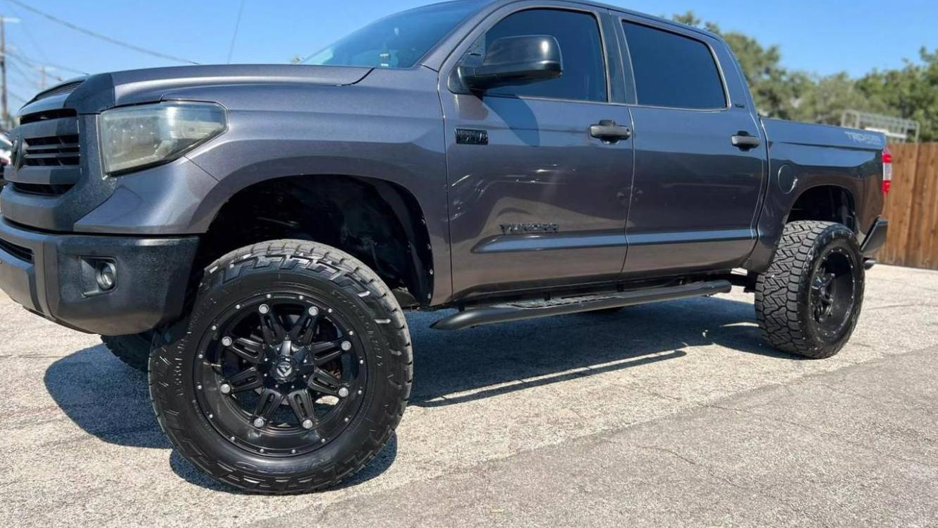 TOYOTA TUNDRA 2016 5TFDY5F11GX525724 image