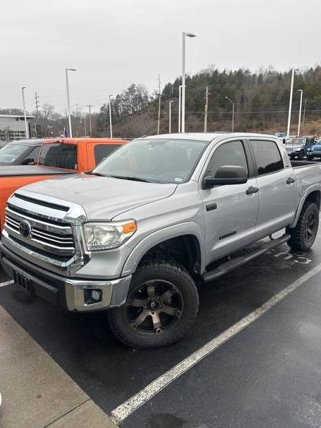 TOYOTA TUNDRA 2016 5TFEW5F18GX201938 image