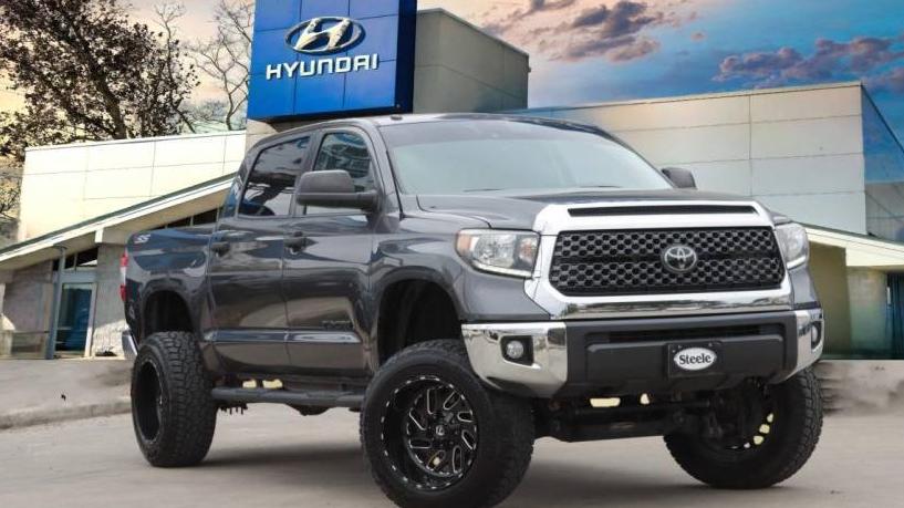 TOYOTA TUNDRA 2019 5TFEM5F19KX138573 image