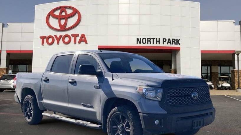 TOYOTA TUNDRA 2019 5TFDW5F12KX832818 image