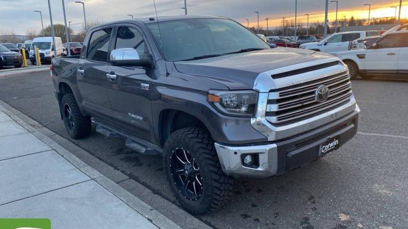 TOYOTA TUNDRA 2019 5TFHY5F12KX828053 image