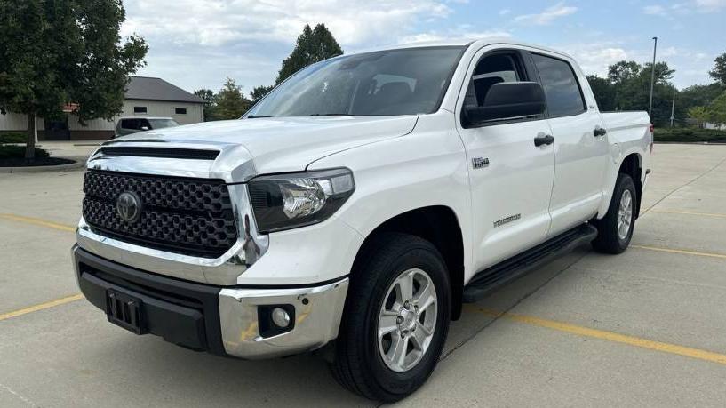 TOYOTA TUNDRA 2019 5TFDW5F18KX863443 image