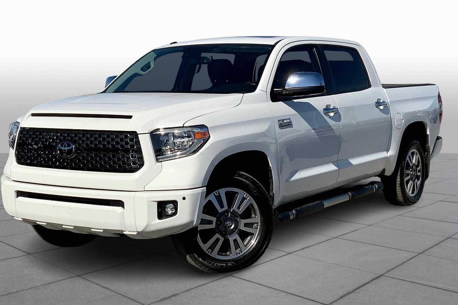 TOYOTA TUNDRA 2019 5TFAY5F18KX794735 image