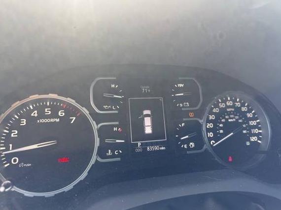 TOYOTA TUNDRA 2019 5TFHY5F18KX796368 image
